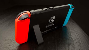 SQWID portable stand finally fixes the Switch’s kickstand problem!